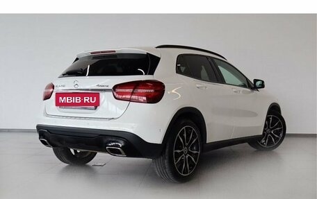 Mercedes-Benz GLA, 2019 год, 3 249 000 рублей, 3 фотография