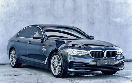 BMW 5 серия, 2020 год, 3 990 000 рублей, 4 фотография