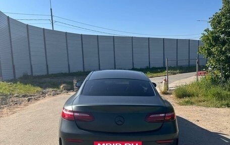 Mercedes-Benz E-Класс, 2017 год, 5 100 000 рублей, 3 фотография