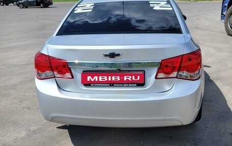 Chevrolet Cruze II, 2012 год, 850 000 рублей, 4 фотография