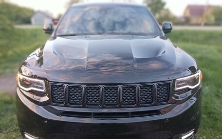 Jeep Grand Cherokee, 2019 год, 6 400 000 рублей, 2 фотография