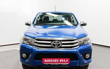 Toyota Hilux VIII, 2018 год, 4 352 000 рублей, 2 фотография