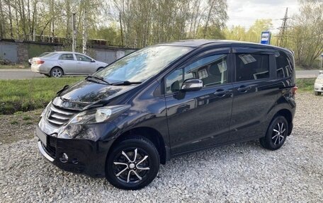 Honda Freed I, 2010 год, 1 200 000 рублей, 2 фотография