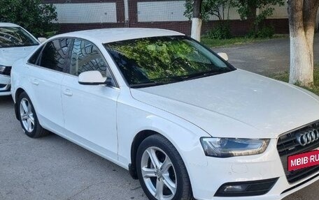 Audi A4, 2013 год, 2 300 000 рублей, 3 фотография