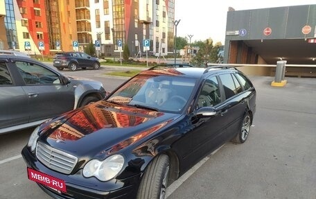 Mercedes-Benz C-Класс, 2006 год, 680 000 рублей, 2 фотография