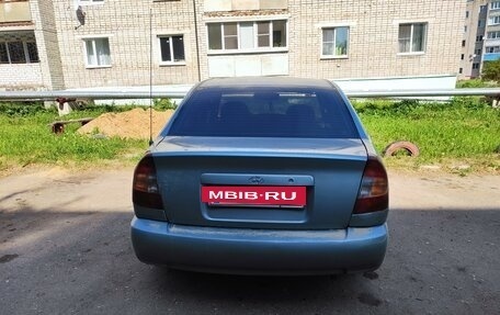 Hyundai Accent II, 2003 год, 250 000 рублей, 3 фотография