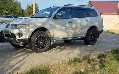 Mitsubishi Pajero Sport II рестайлинг, 2012 год, 2 040 000 рублей, 2 фотография