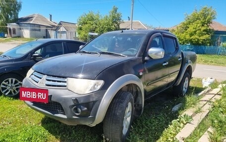 Mitsubishi L200 IV рестайлинг, 2013 год, 2 фотография