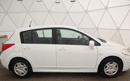 Nissan Tiida, 2011 год, 2 фотография