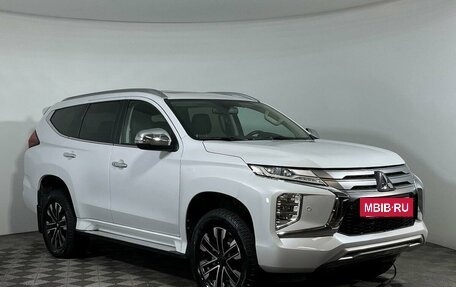 Mitsubishi Pajero Sport III рестайлинг, 2020 год, 4 149 000 рублей, 3 фотография