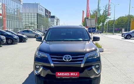 Toyota Fortuner II, 2019 год, 4 271 000 рублей, 2 фотография