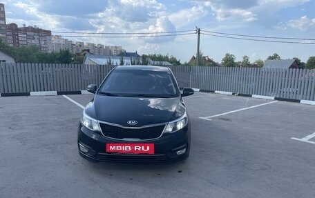 KIA Rio III рестайлинг, 2015 год, 1 270 000 рублей, 2 фотография