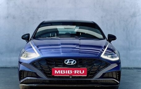 Hyundai Sonata VIII, 2020 год, 2 600 000 рублей, 2 фотография