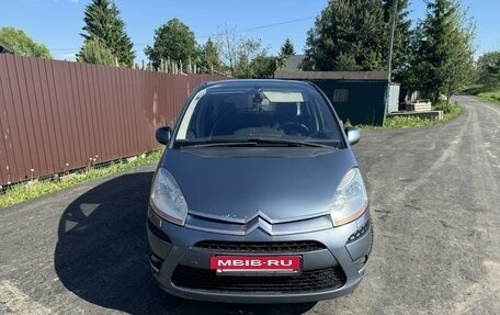 Citroen C4 Picasso II рестайлинг, 2010 год, 570 000 рублей, 2 фотография