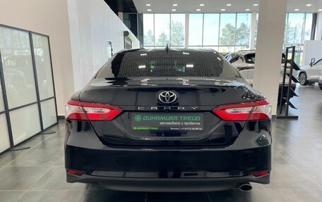 Toyota Camry, 2019 год, 2 430 000 рублей, 6 фотография