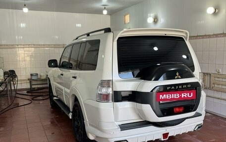 Mitsubishi Pajero IV, 2019 год, 4 300 000 рублей, 2 фотография