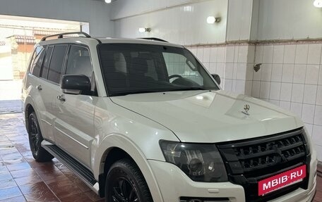 Mitsubishi Pajero IV, 2019 год, 4 300 000 рублей, 4 фотография