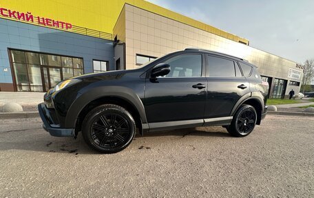 Toyota RAV4, 2018 год, 2 900 000 рублей, 2 фотография