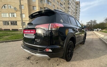 Toyota RAV4, 2018 год, 2 900 000 рублей, 4 фотография