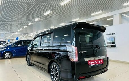 Honda Stepwgn IV, 2013 год, 2 299 999 рублей, 4 фотография