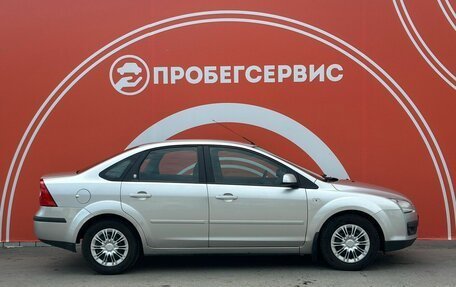 Ford Focus II рестайлинг, 2005 год, 530 000 рублей, 4 фотография