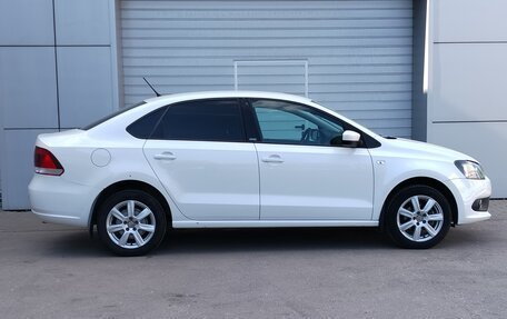 Volkswagen Polo VI (EU Market), 2012 год, 744 000 рублей, 3 фотография