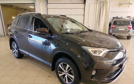 Toyota RAV4, 2015 год, 2 480 000 рублей, 2 фотография