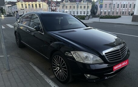 Mercedes-Benz S-Класс, 2006 год, 1 350 000 рублей, 1 фотография