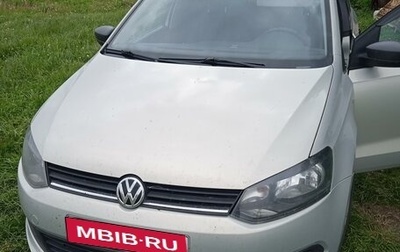 Volkswagen Polo VI (EU Market), 2014 год, 750 000 рублей, 1 фотография