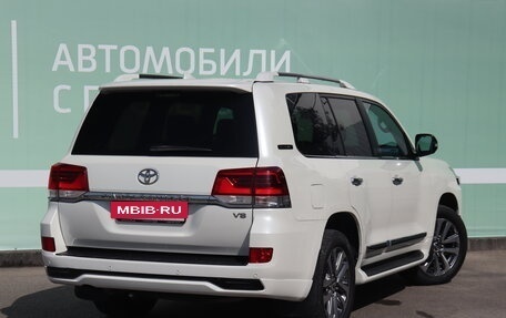 Toyota Land Cruiser 200, 2017 год, 7 150 000 рублей, 2 фотография