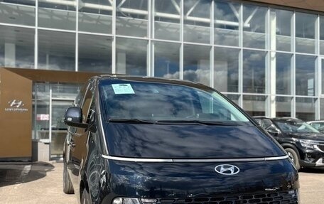 Hyundai Staria, 2021 год, 6 410 000 рублей, 1 фотография