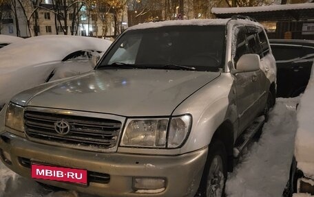 Toyota Land Cruiser 100 рестайлинг 2, 1999 год, 1 500 000 рублей, 1 фотография