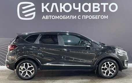 Renault Kaptur I рестайлинг, 2018 год, 1 690 000 рублей, 4 фотография