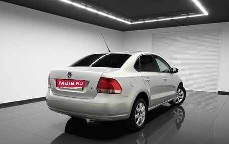 Volkswagen Polo VI (EU Market), 2011 год, 845 000 рублей, 2 фотография