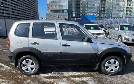 Chevrolet Niva I рестайлинг, 2012 год, 479 900 рублей, 5 фотография