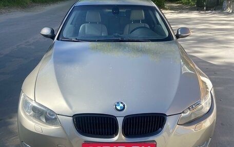 BMW 3 серия, 2008 год, 900 000 рублей, 3 фотография