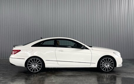 Mercedes-Benz E-Класс, 2011 год, 1 499 000 рублей, 4 фотография