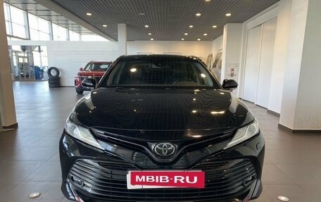 Toyota Camry, 2020 год, 3 450 000 рублей, 8 фотография