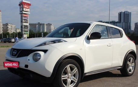 Nissan Juke II, 2013 год, 830 000 рублей, 2 фотография