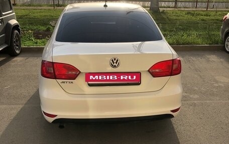 Volkswagen Jetta VI, 2012 год, 980 000 рублей, 5 фотография