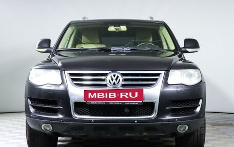 Volkswagen Touareg III, 2010 год, 860 000 рублей, 2 фотография