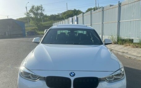 BMW 3 серия, 2018 год, 2 980 000 рублей, 3 фотография