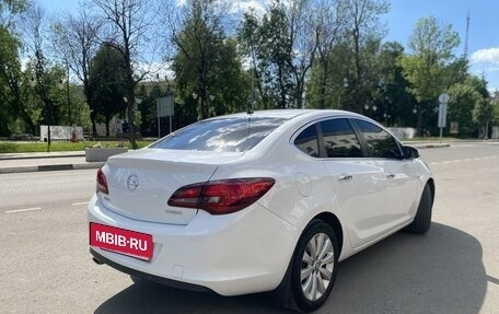 Opel Astra J, 2013 год, 1 000 000 рублей, 3 фотография