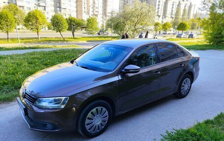 Volkswagen Jetta VI, 2012 год, 969 000 рублей, 2 фотография