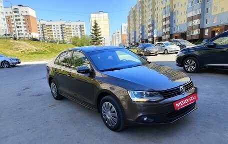 Volkswagen Jetta VI, 2012 год, 969 000 рублей, 6 фотография