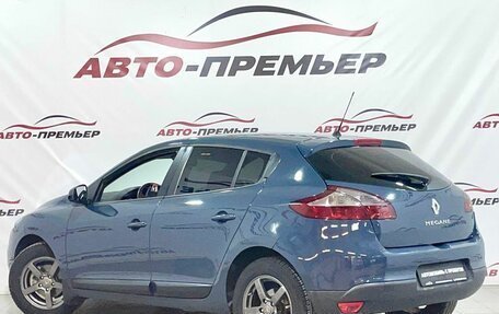 Renault Megane III, 2013 год, 929 000 рублей, 4 фотография