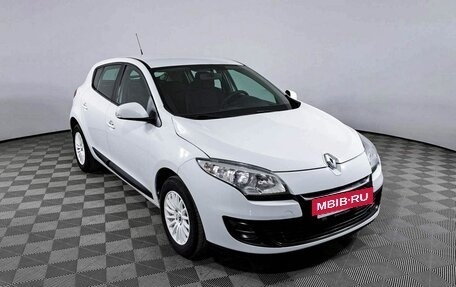 Renault Megane III, 2013 год, 998 000 рублей, 3 фотография