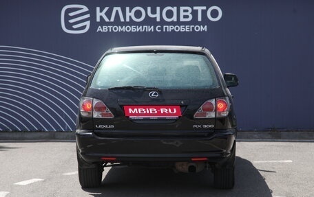 Lexus RX IV рестайлинг, 2000 год, 770 000 рублей, 4 фотография