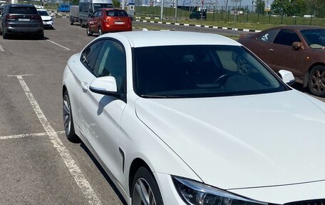 BMW 4 серия, 2019 год, 4 200 000 рублей, 2 фотография