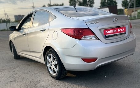 Hyundai Solaris II рестайлинг, 2013 год, 1 049 000 рублей, 3 фотография